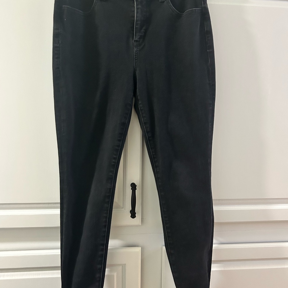 Classic Black Women's Jeans